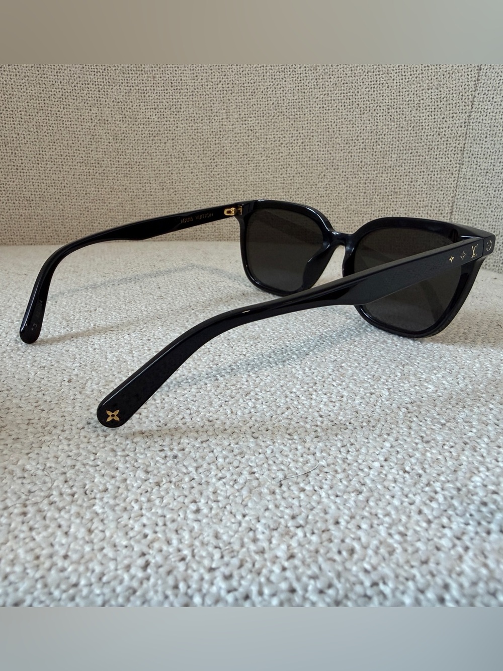 Louis Vuitton Black Sunglasses with Gold Accents - Picture 5 of 11